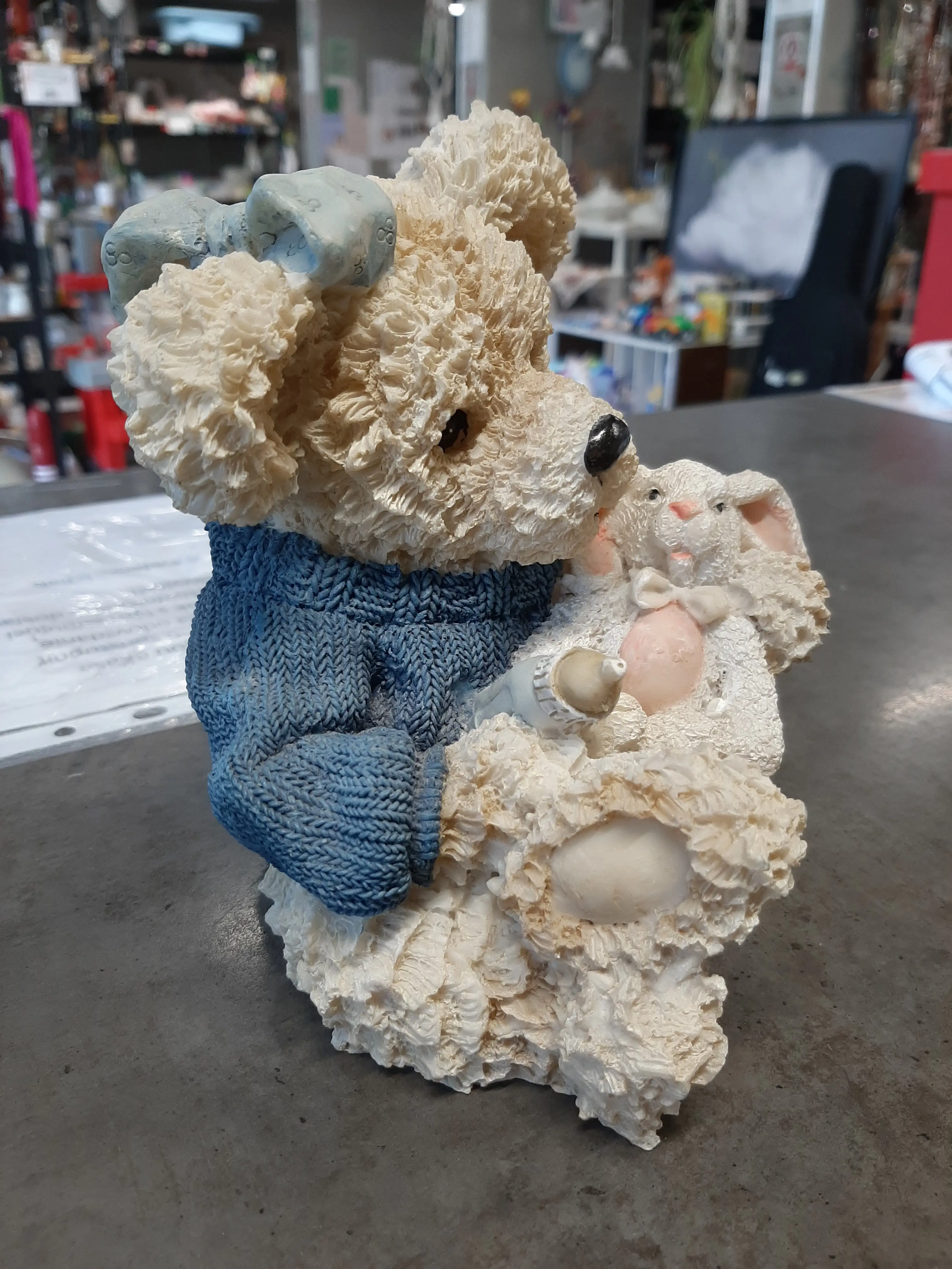 Medvedík z polyresinu,16cm výška