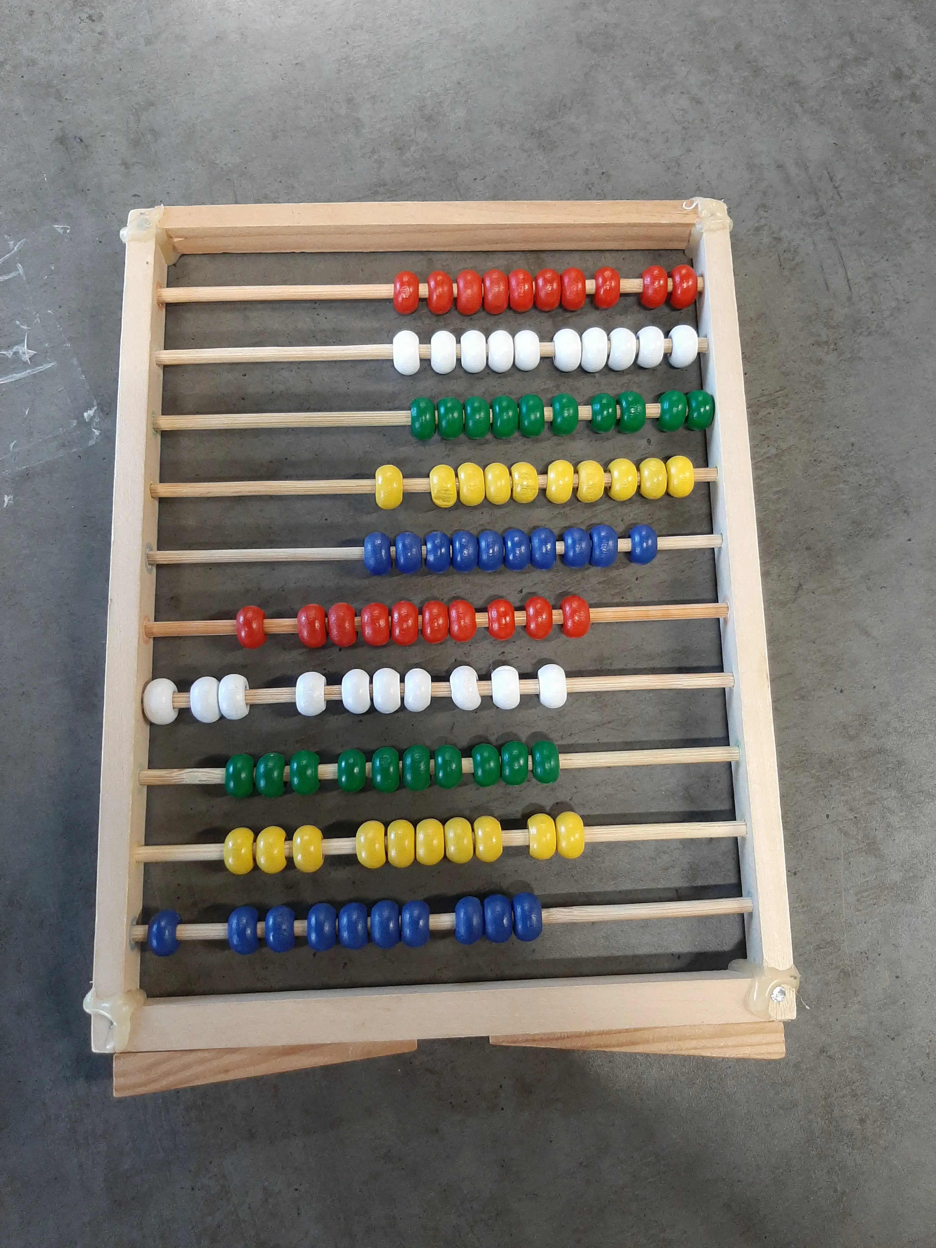 Drevené počítadlo