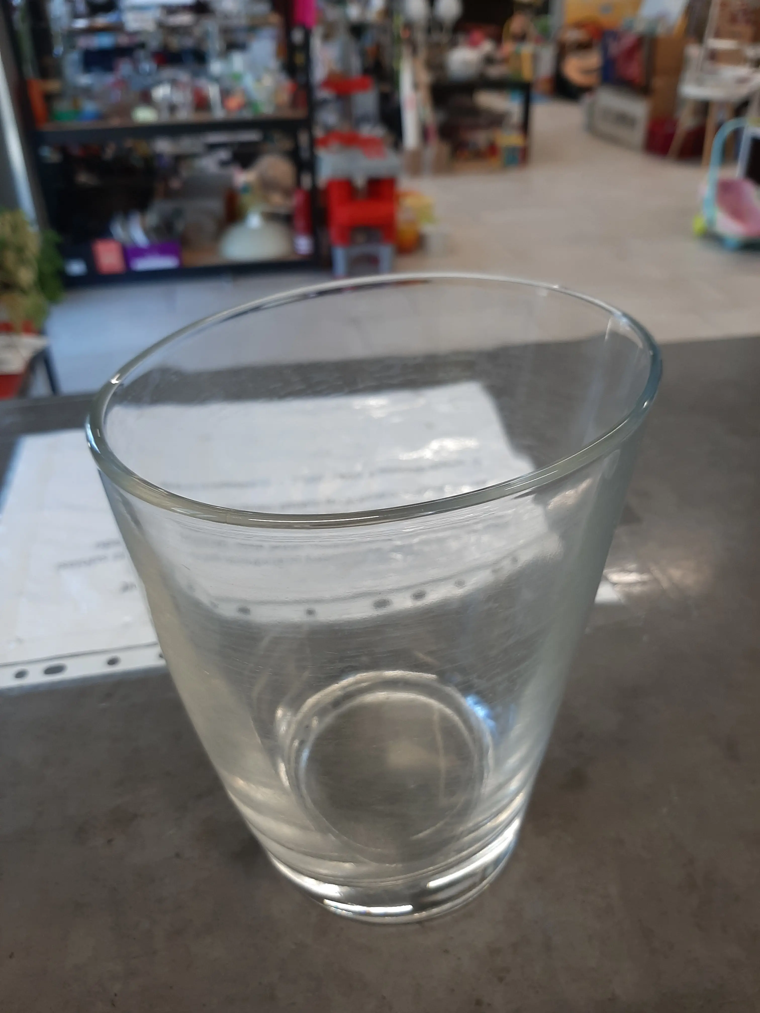 Váza,ovál,17cm výška