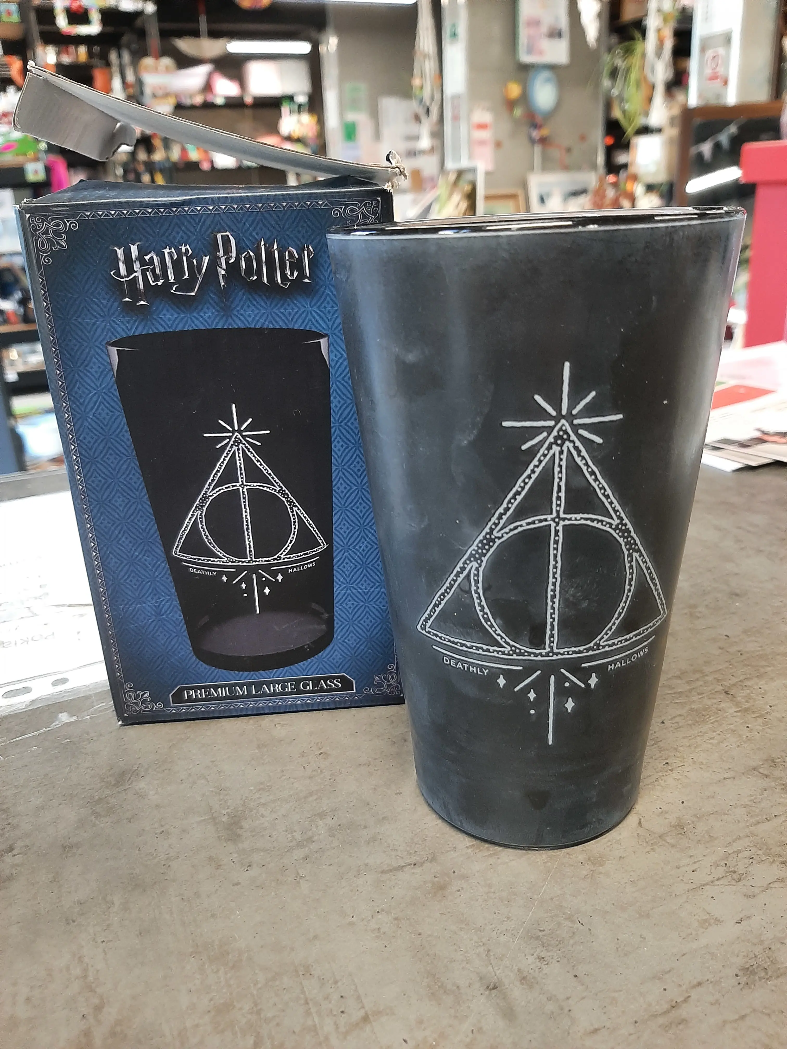 Sklenený pohár Harry Potter
