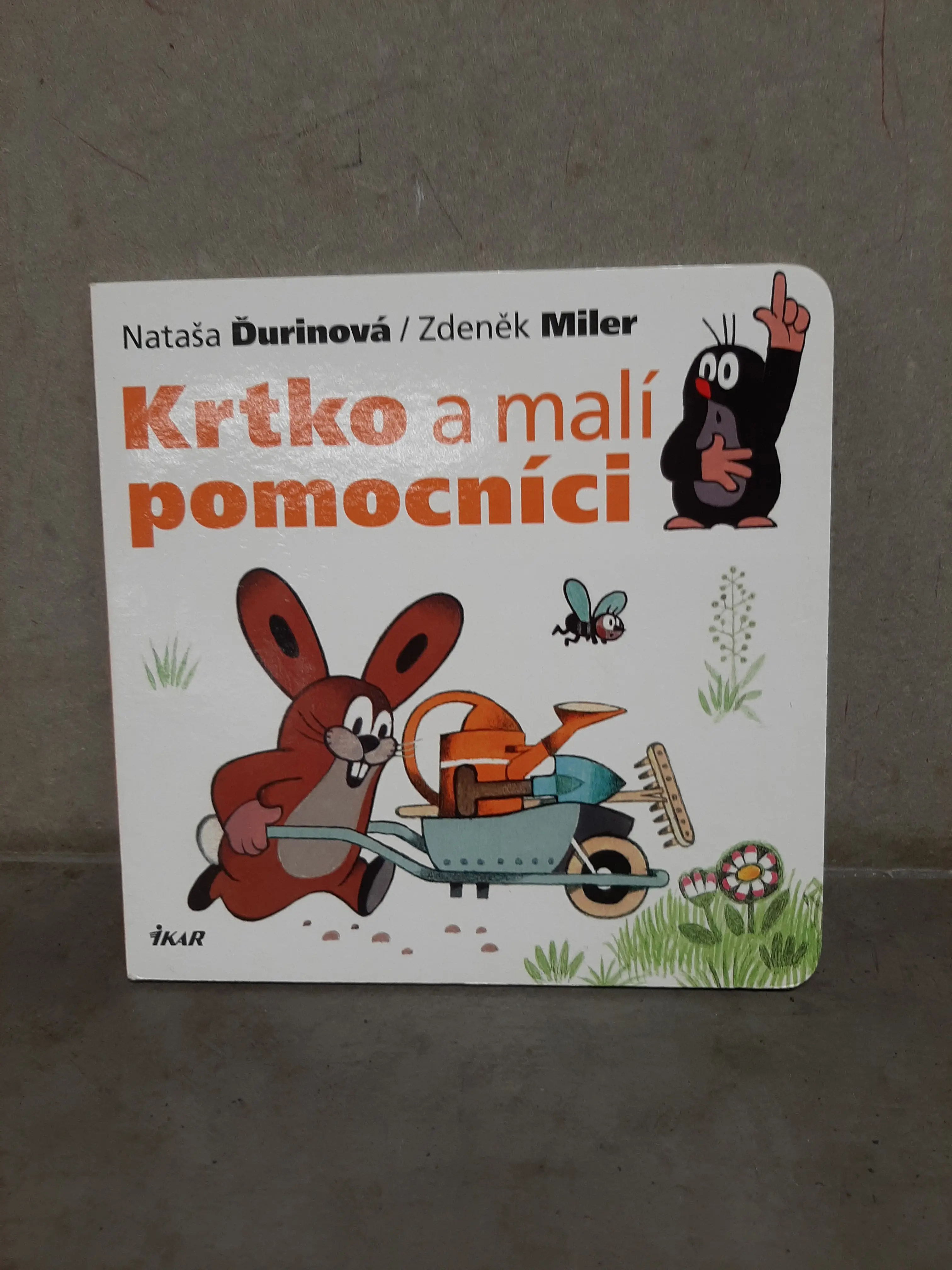Krtko a malí pomocníci