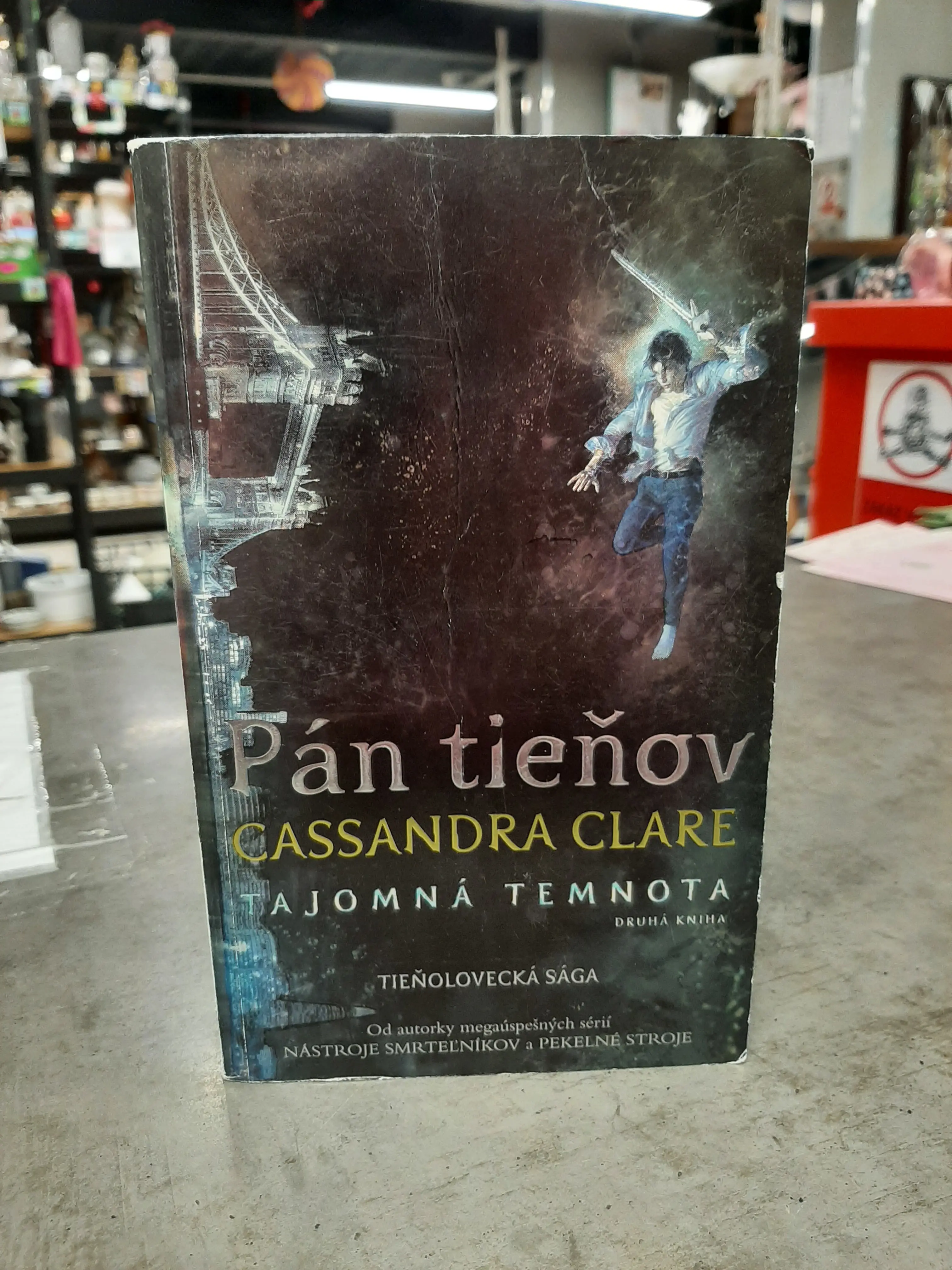 Pán tieňov